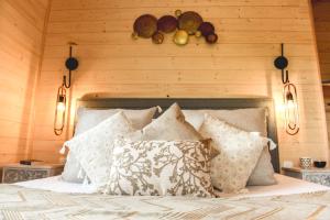 Hotels Logis Hotel Emeraude des Bois : photos des chambres