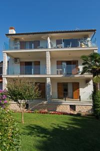 Apartmani MIRA