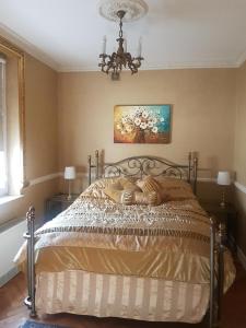 GoldStar Luxury Old Town Krakow Apartment