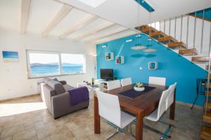 Penthouse apartment Sunset Bay