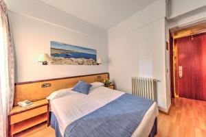 Single Room room in Hotel Voramar
