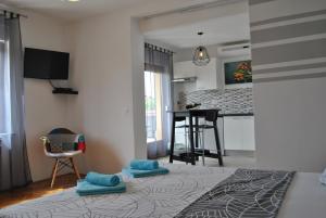 Apartments & Studio Matan