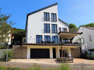 A Hotel Com Luxury And Cheap Accommodation In Sehl Germany