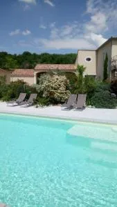 玛德弗萨尔格住宿加早餐旅馆 - 沃格于埃