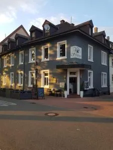 Hotel & Restaurant Schützen - Steinmauern