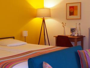 Hotels Hotel Le Moulin du Chateau : Chambre Double Supérieure avec Terrasse