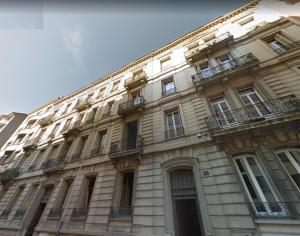 Appartements L'Haussmannien Stephanois : Hébergement 2 Chambres avec Balcon