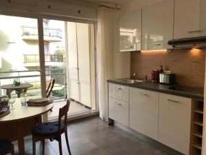 Appartements Les Jasmins : photos des chambres