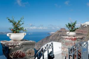 Vallas Apartments & Villas Santorini Greece