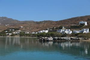 Kamares Vacation Villas Tinos Greece