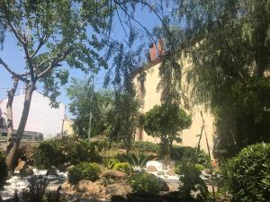 Stone House with Garden in CundaAyvalik