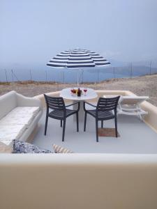 Santa Rinoula Privet Suites Sea-Caldera Views Santorini Greece