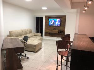 Apartamento 2/4