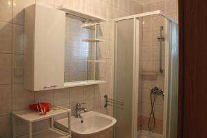 Apartments with parking space Krk - 15331