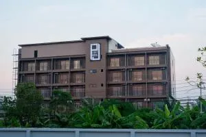 PJ Loft Hotel - Ban Sa Maklua