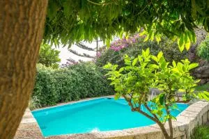 Casitas en el Paraiso - La Hidalga