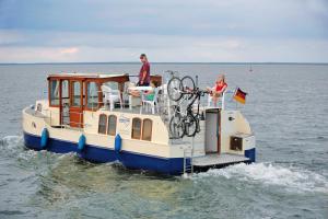 Bateaux-hotels Hausboote in Niderviller : photos des chambres