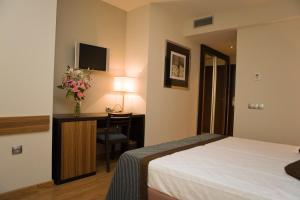 Hotel y Apartamentos Conilsol