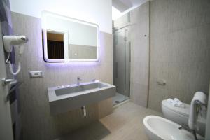 B&B Edonic