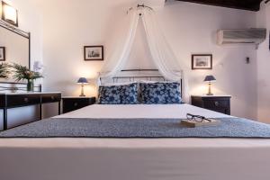 Dionysos Hotel Agistri Greece