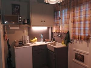 Koukaki ideal studio for 2