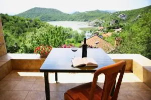 Villa Skadar Lake - Karuč