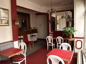 Hotels Hotel Chateaubriand : photos des chambres