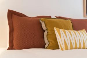 BmyGuest - Downtown Mezzanine Apartment