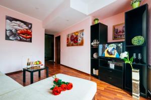 Apartament on Nezavisimosti 44, 46