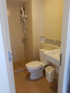 Baan Koo Kiang by Sudarat