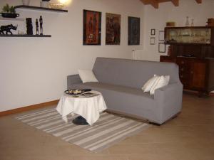 A 7 KM DA SALO CASA DEL SOLE MANSARDA