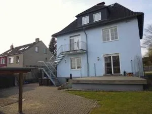 FeWo in der Villa Gora, in Bergen auf Rügen - Reischvitz