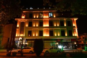 DLUX BOUTİQUE HOTEL