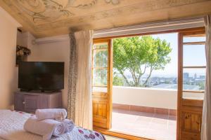 Cape Life - Bayview Terrace