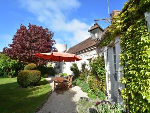 Maisons de vacances Beautiful 18th century holiday home with enclosed garden 1 hour from Paris : photos des chambres