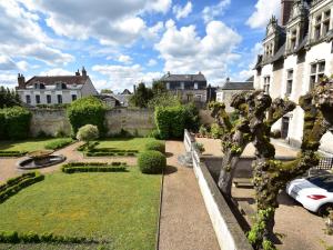 Maisons de vacances Beautiful 18th century holiday home with enclosed garden 1 hour from Paris : photos des chambres