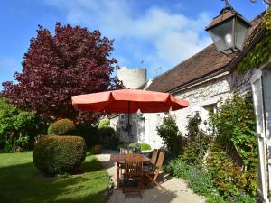 Maisons de vacances Beautiful 18th century holiday home with enclosed garden 1 hour from Paris : photos des chambres