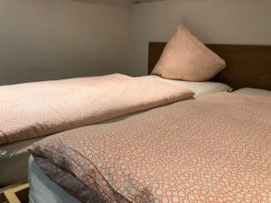 Standard Twin Room room in Balthasar Neumann Speiserei & Gästehaus - Zentrum Brühl -