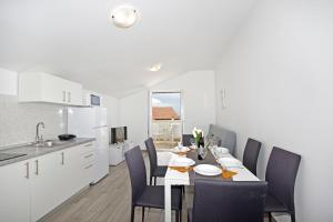 3 star Апартамент Apartments Frado Новаля Хорватiя