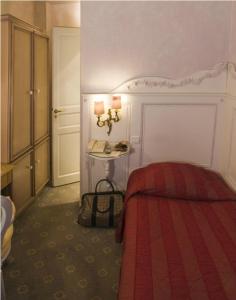 Hotels Gavarni : photos des chambres