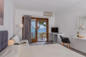 Cape Kanapitsa Hotel & Suites Skiathos Greece