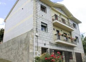 Apartamentos Monasterio - Trefacio