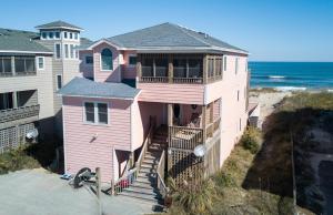 Holiday Home room in Barefeet Retreat (formerly Sail Away)