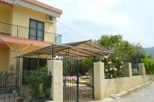 Klementine's House - Skala Kallirakhis