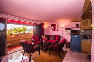 Bougainvillea Terrace House