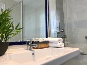 Hotel Nuevo Vichona Spa 3 estrellas Superior