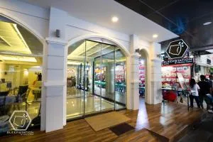 سليبستيشن آت براتونام - Pratunam