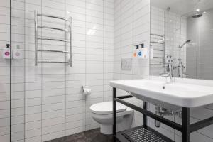 Superior Double Room room in Quality Hotel The Box