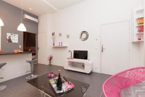 Appartements Marylin 2 pieces 3 etoiles, plein coeur de Cannes, 5mn Palais et plages : photos des chambres