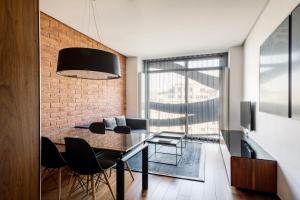 Deluxe Apartment with view room in Suites Avenue